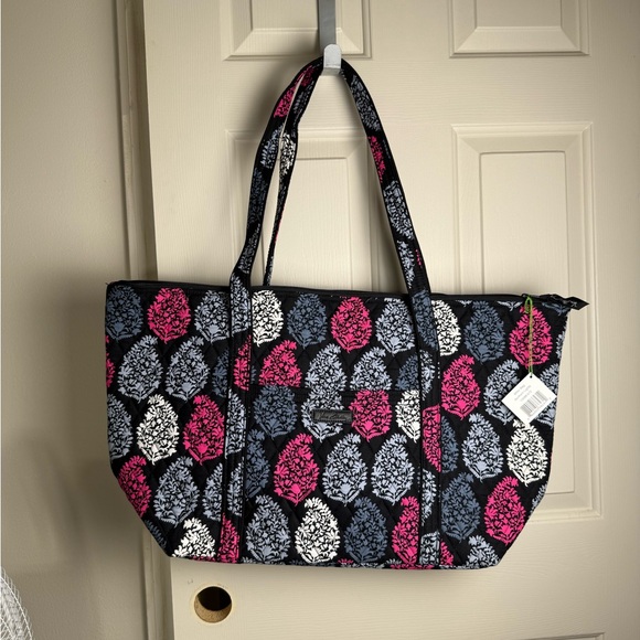 NWT Vera Bradley Miller Bag - Northern Lights 15688-672 Retired Pattern LAST ONE - Picture 1 of 11